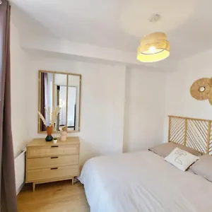 Le Saint Charles - T2 Hypercentre - Metro - Wifi Appartement